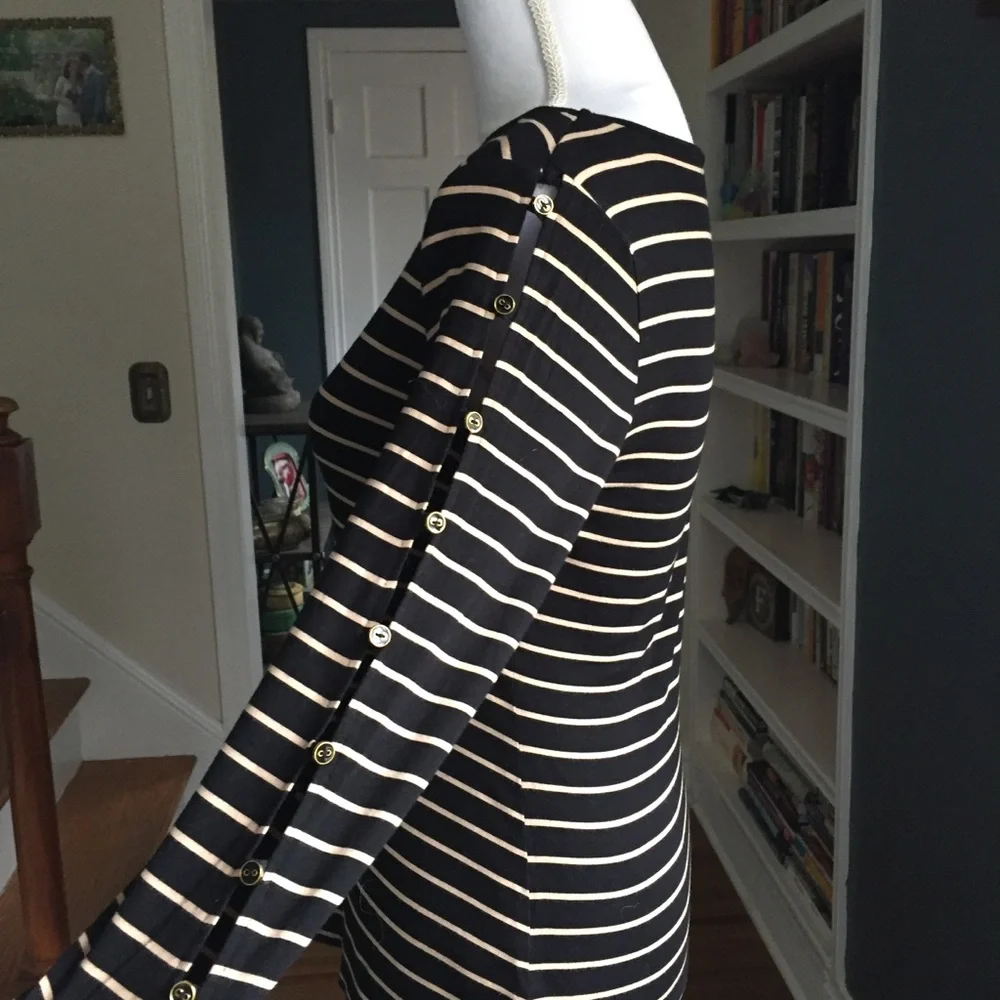 Basic Striped Top - Picture 2 of 8